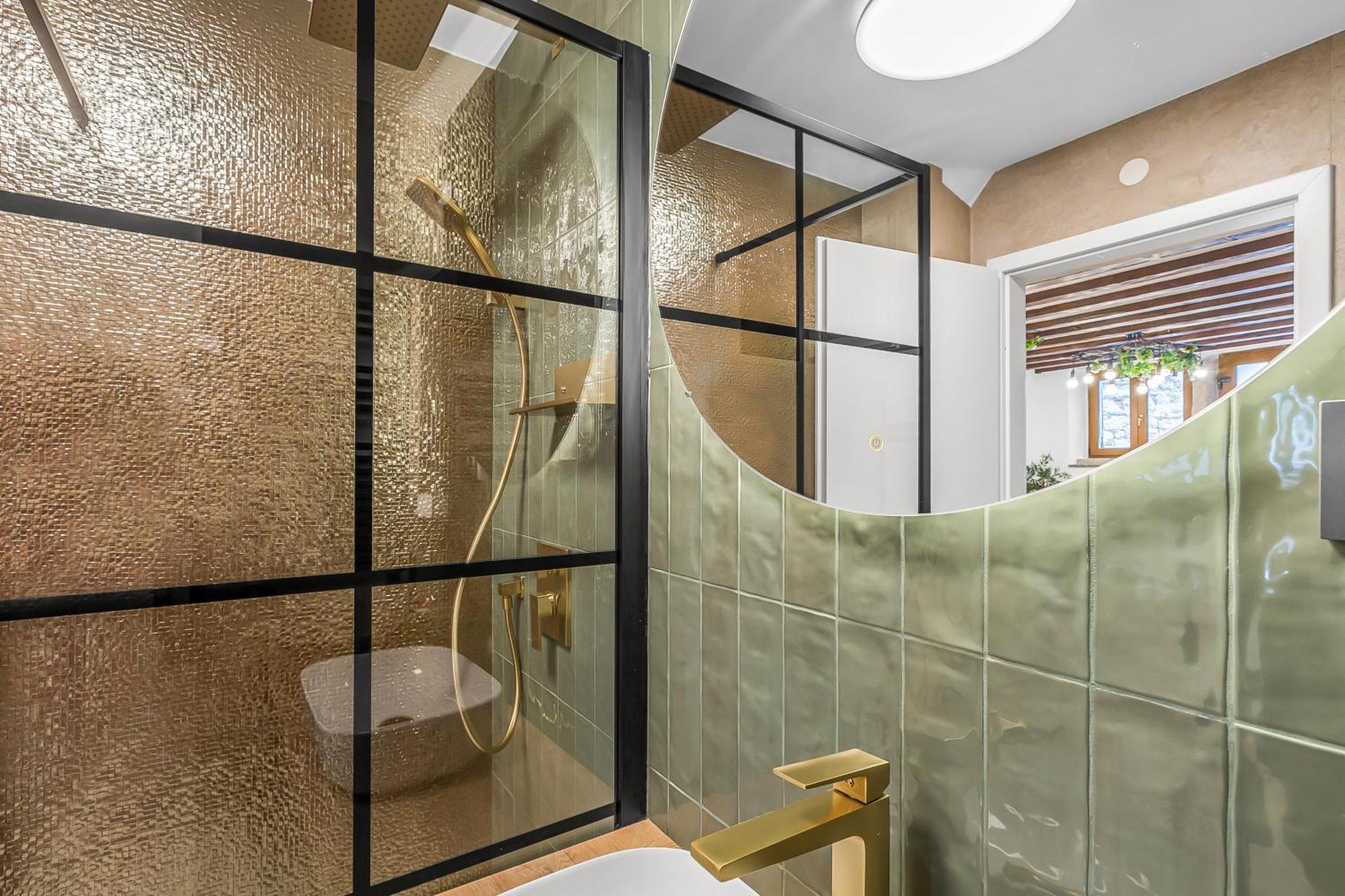 La Bestia Deluxe Studio Apartment ロヴィニ エクステリア 写真